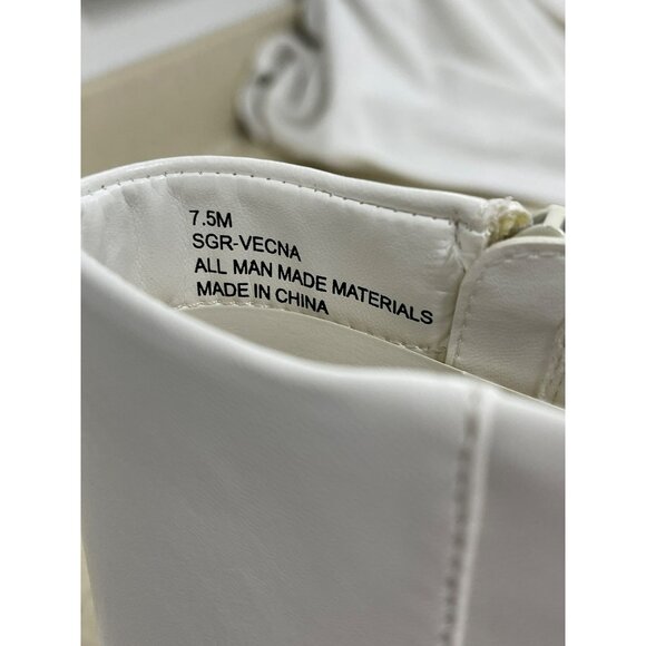 Sugar White Pointed Toe Ankle Boots Heel Shoes NEW Size 7.5 - Picture 6 of 7